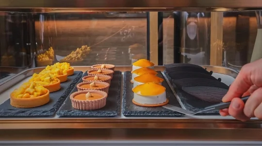 パークハイアット＠ムルデカ118「パークラウンジ」アフタヌーンティー